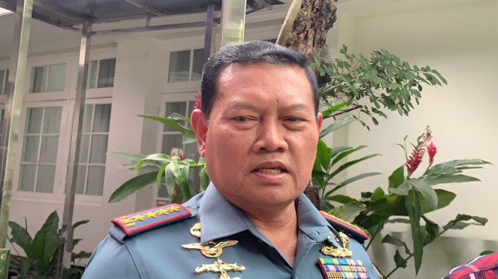Wapres Tegaskan Penunjukan Panglima TNI, Hak Prerogatif Presiden ... Mantan Panglima TNI Tegaskan Loyalitas: Presiden Saya Purnawirawan!