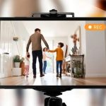 Ubah Gadget Jadi Kamera Overhead Buat Video Unboxing
